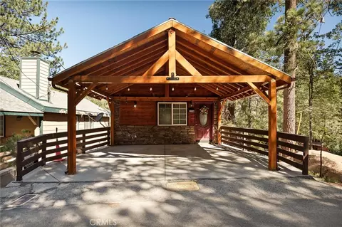 32784 Richmond Dr, Running Springs, CA 92382