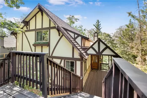 Exterior - 28992 Banff Dr, Lake Arrowhead, CA 92352 photo 1 of 3
