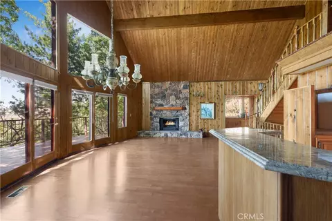 Living - 28992 Banff Dr, Lake Arrowhead, CA 92352 photo 4 of 7