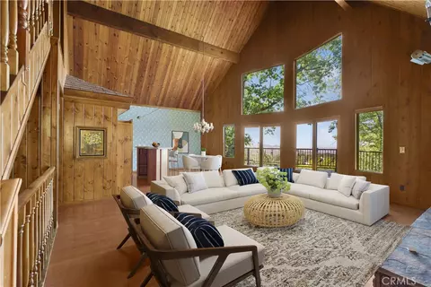 Living - 28992 Banff Dr, Lake Arrowhead, CA 92352 photo 5 of 7