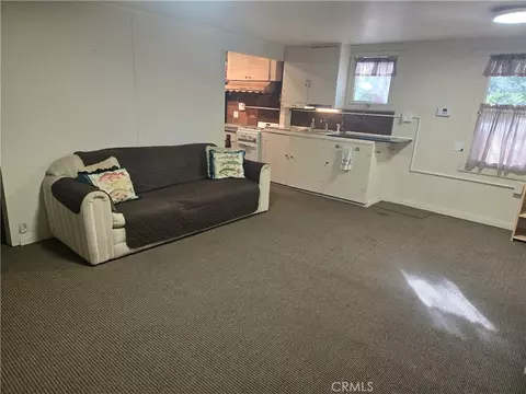 Living - 25035 Moon Dr, Crestline, CA 92325 photo 2 of 3
