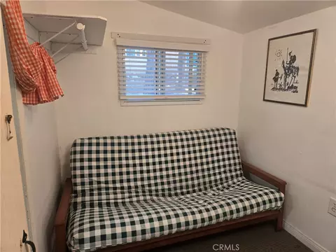 Bedroom - 25035 Moon Dr, Crestline, CA 92325 photo 1 of 3