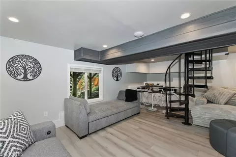Living - 580 Lucerne Dr, Big Bear Lake, CA 92315 photo 4 of 5