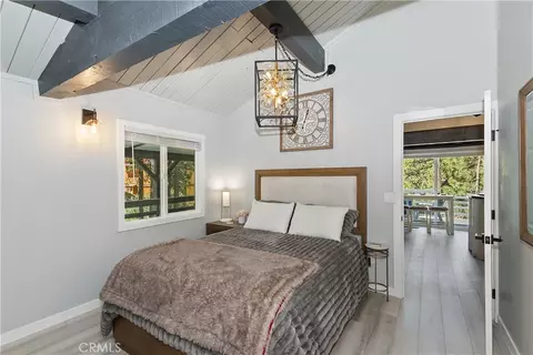 Bedroom - 580 Lucerne Dr, Big Bear Lake, CA 92315 photo 4 of 4
