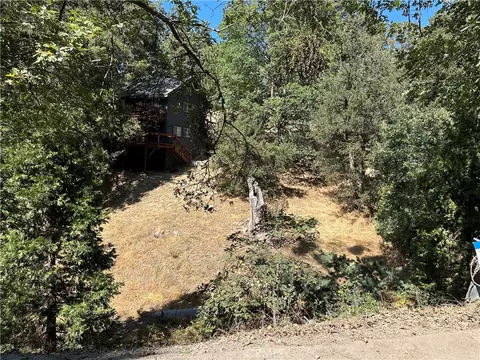 2379 Chicago Dr, Running Springs, CA 92382 photo 30