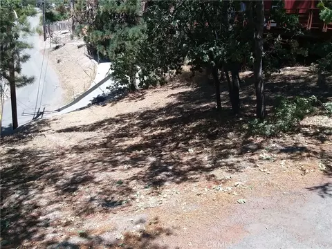 32960 Lone Pine Dr, Arrowbear, CA 92382 photo 3
