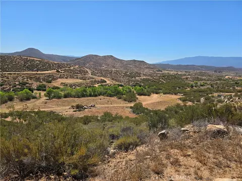 0 Los Altos, Sage, CA 92544 photo 40