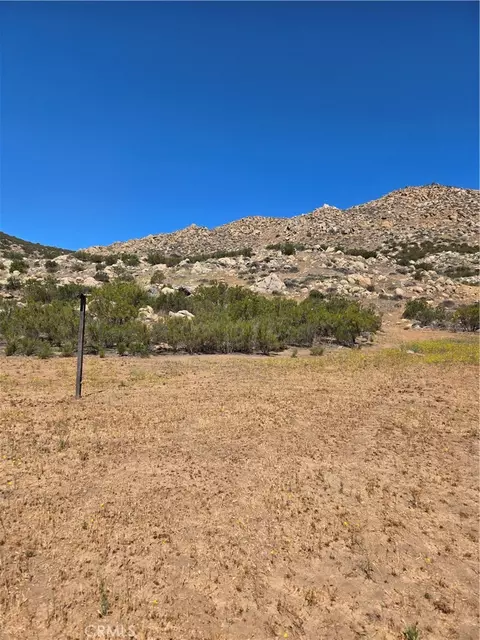 0 Los Altos, Sage, CA 92544 photo 18