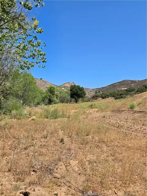 0 Los Altos, Sage, CA 92544 photo 19