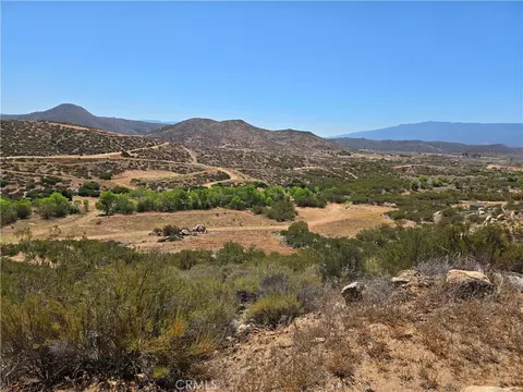0 Los Altos, Sage, CA 92544 photo 40
