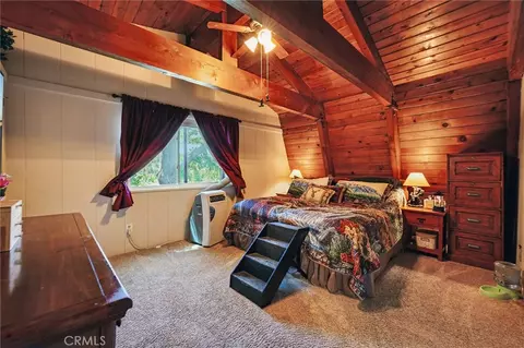 Bedroom - 463 Delle Dr, Crestline, CA 92325 photo 1 of 6