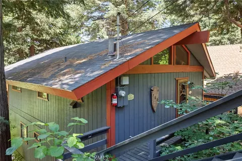 760 Lake Dr, Lake Arrowhead, CA 92352