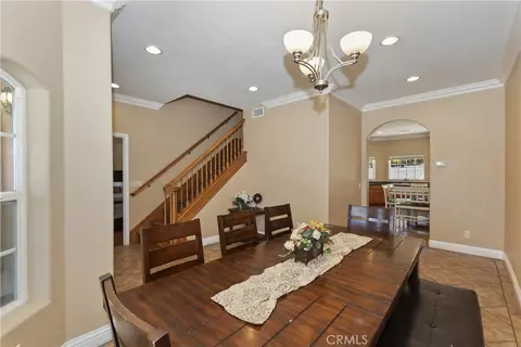 Dining - 494 Lakeview Ct, Big Bear Lake, CA 92315 photo 2 of 2
