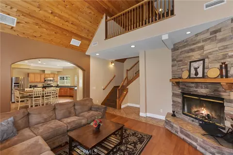 Other - 494 Lakeview Ct, Big Bear Lake, CA 92315 photo 4 of 18