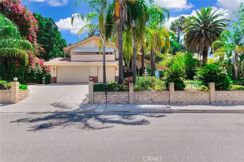 2963 Orange St, Highland, CA 92346