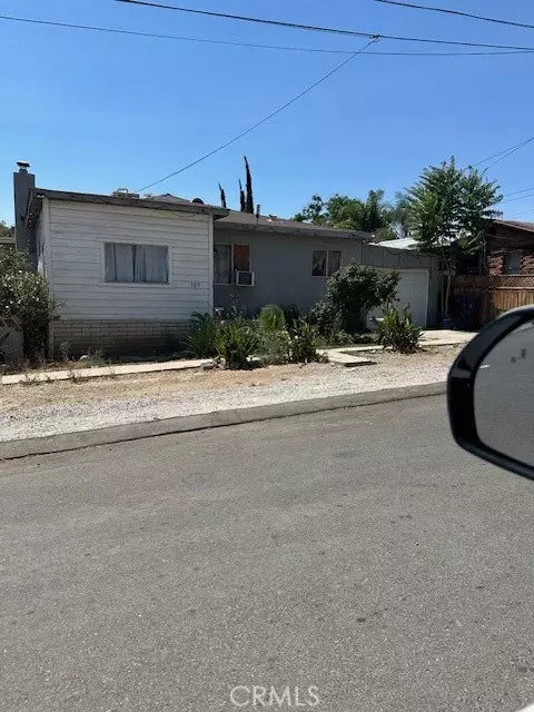 305 Line St, Lake Elsinore, CA 92530