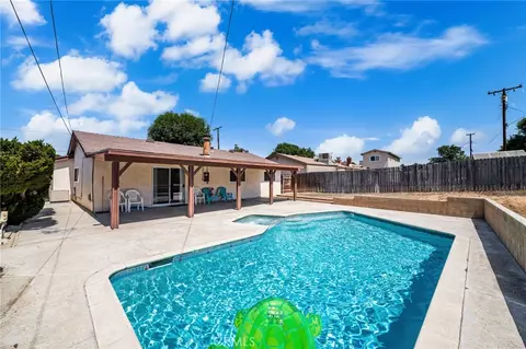 2597 Corona Ave, Norco, CA 92860