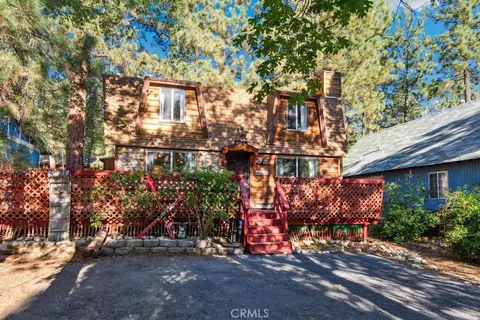 316 Cedar Ln, Sugarloaf, CA 92386