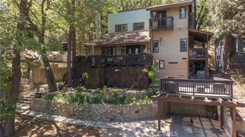 Exterior - 583 Arbula Dr, Crestline, CA 92325 photo 7 of 9