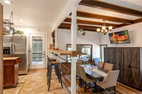 Dining - 583 Arbula Dr, Crestline, CA 92325 photo 2 of 3