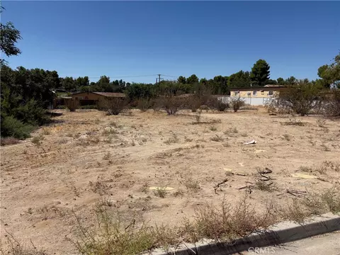 16333 Molino Dr, Victorville, CA 92395