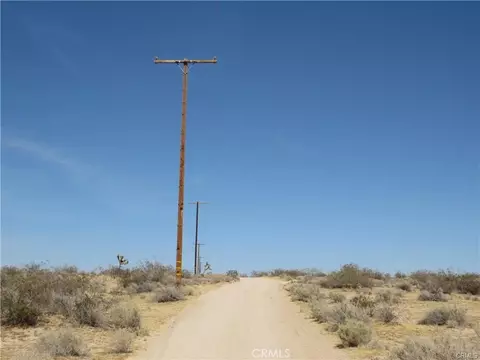 10933 Sierra Rd, Adelanto, CA 92301