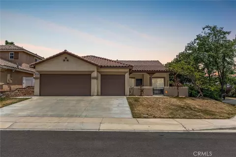 1312 Daylily Dr, Beaumont, CA 92223