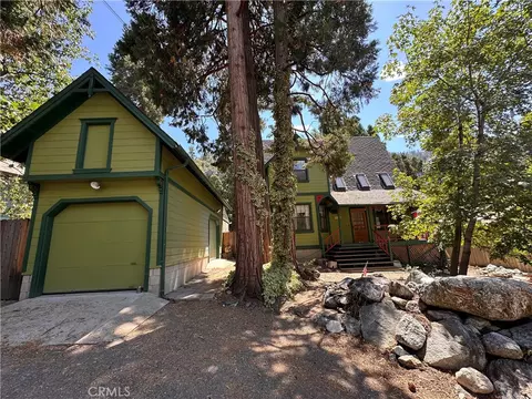 41061 Pine Dr, Forest Falls, CA 92339