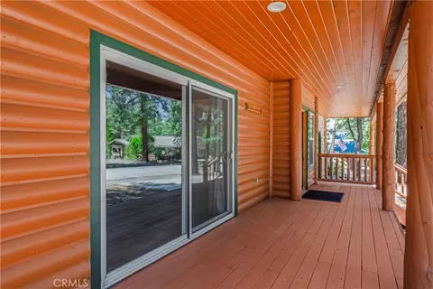 Exterior - 644 St Moritz Dr, Big Bear Lake, CA 92315 photo 10 of 14