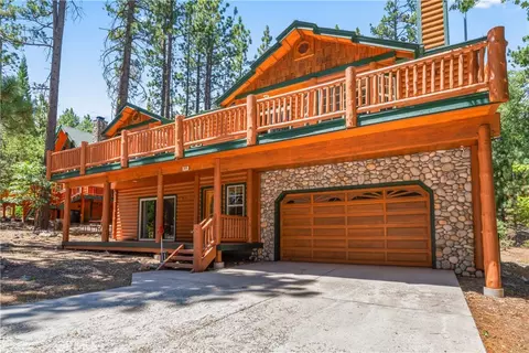 Exterior - 644 St Moritz Dr, Big Bear Lake, CA 92315 photo 12 of 16