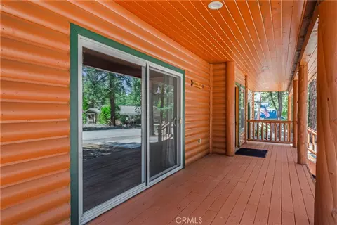 Exterior - 644 St Moritz Dr, Big Bear Lake, CA 92315 photo 11 of 16