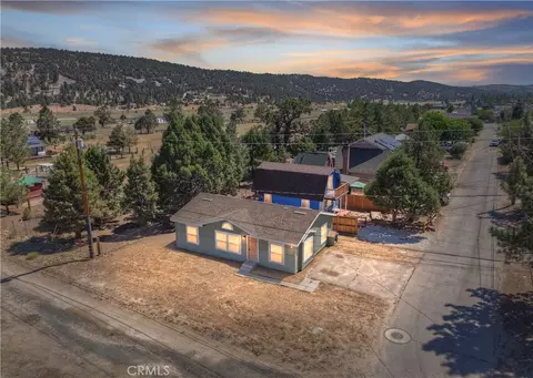 2151 7th Ln, Big Bear City, CA 92314