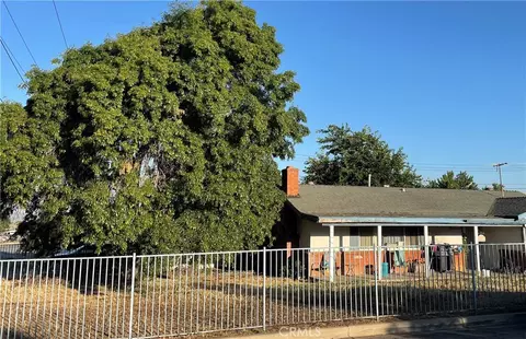 13590 Meadow St, Yucaipa, CA 92399