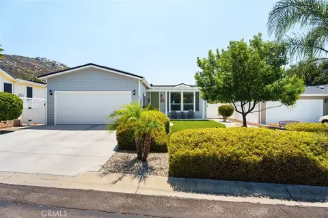 2239 Black Canyon Rd #40, Ramona, CA 92065