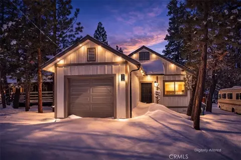 374 Los Angeles Ave, Sugarloaf, CA 92386