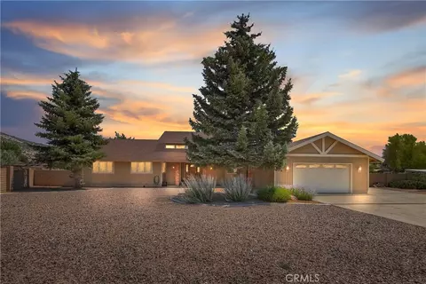 908 Mount Doble Dr, Big Bear City, CA 92314