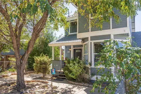 871 Spruce Ln, Big Bear City, CA 92314