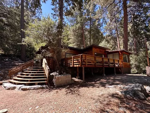 39455 Prospect Dr, Forest Falls, CA 92339