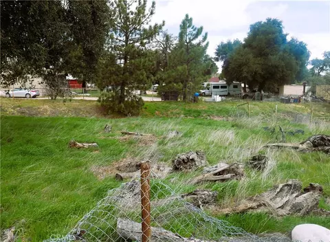 9 Lillie Ln, Boulevard, CA 91905