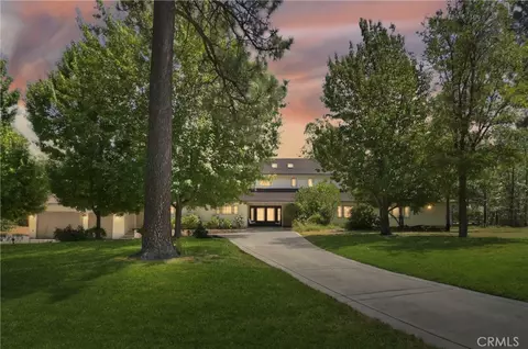 28411 N Shore Rd, Lake Arrowhead, CA 92352