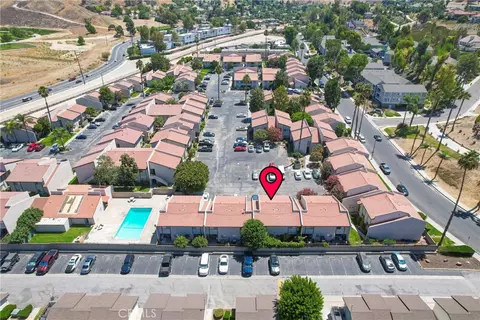 2255 Cahuilla St #32, Colton, CA 92324
