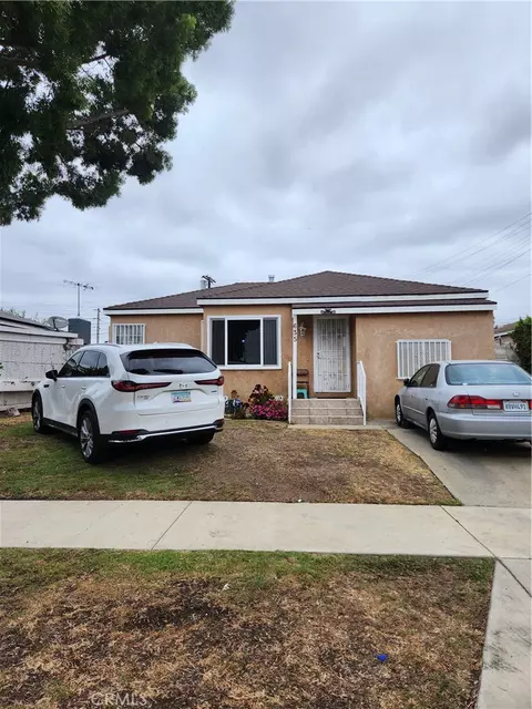 635 E Redondo Beach Blvd, Rancho Dominguez, CA 90220