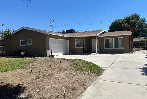 638 E Pioneer Ave, Redlands, CA 92374