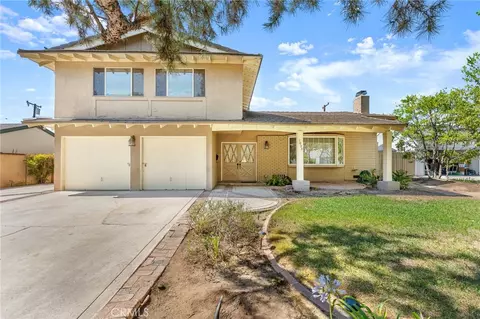 1033 Evergreen Ct, Redlands, CA 92374