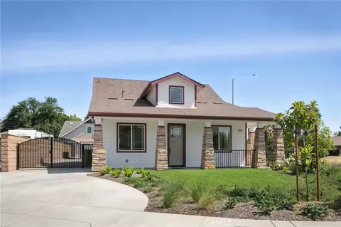 5151 Peony Ct, Riverside, CA 92506