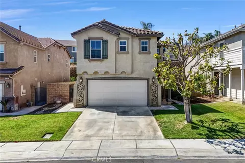 5729 Mapleview Dr, Jurupa Valley, CA 92509