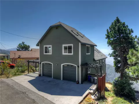 Exterior - 22665 Valley View Dr, Crestline, CA 92325 photo 1 of 8