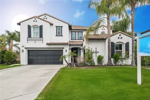 1639 Tivoli St, Redlands, CA 92374