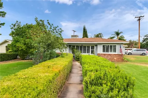 406 Myrtlewood Dr, Calimesa, CA 92320