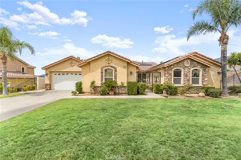 6792 N Ofelia Dr, San Bernardino, CA 92407